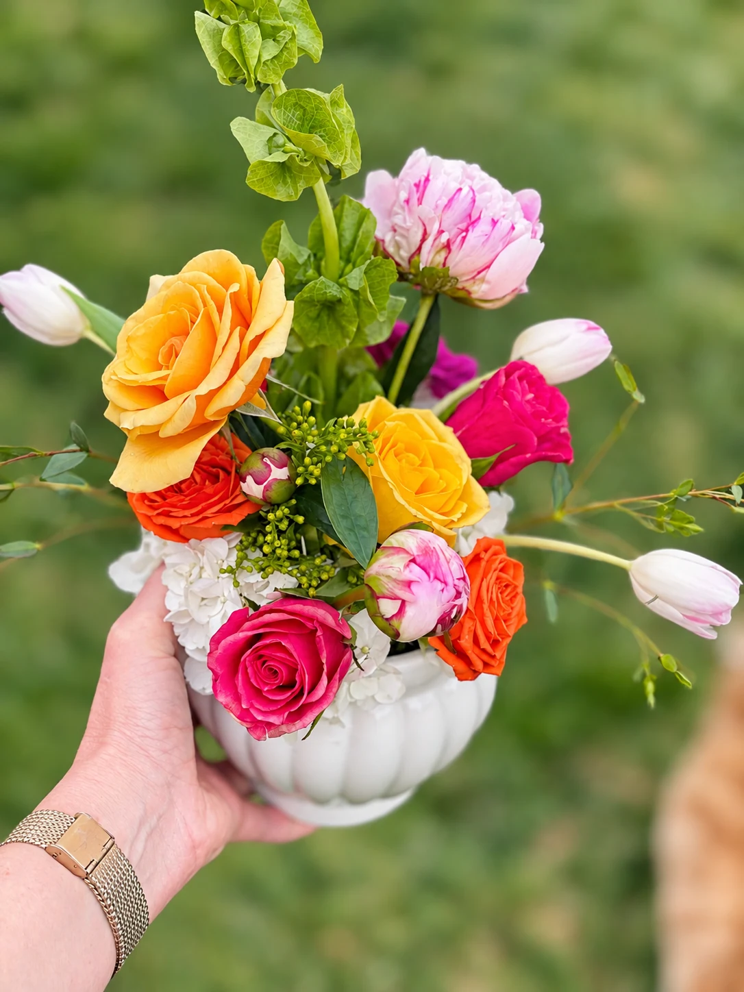 Full of sunshine floral arrangement
